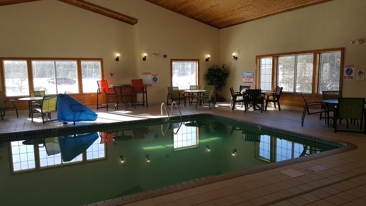 Country Inn Walker Екстериор снимка
